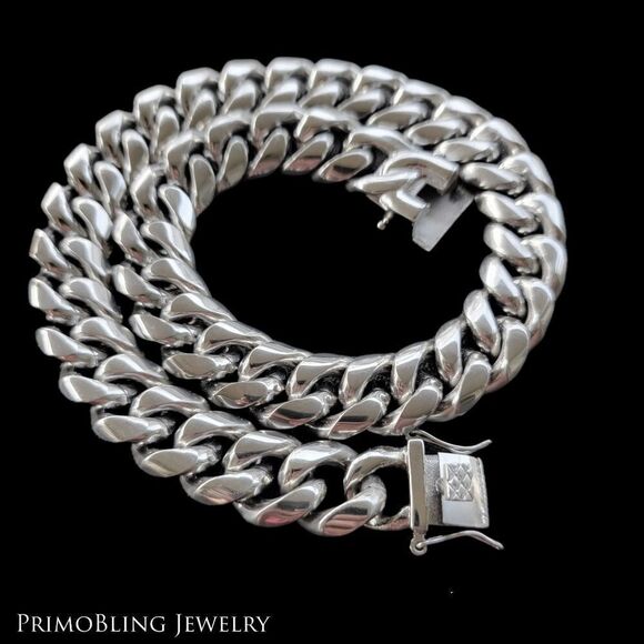 18mm Stainless Steel Cuban Link Necklace - Picture 3 of 3